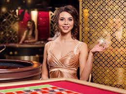 Jun88 Live Betting — ဘောလုံးပွဲ Real-time Odds ကြည့်ပြီး Bet ပြုလုပ်နေသည်