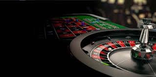 Jun88 Online Slots — Myanmar ကစားသမား Jackpot Slots ကစားနေသည့် မြင်ကွင်း